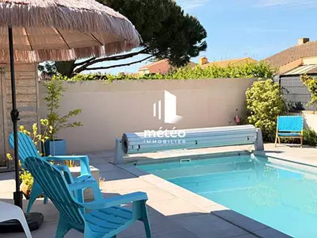 Les Sables d'Olonne 85100 Achat / Vente maison 3 pièces t3 au dernier étage piscine