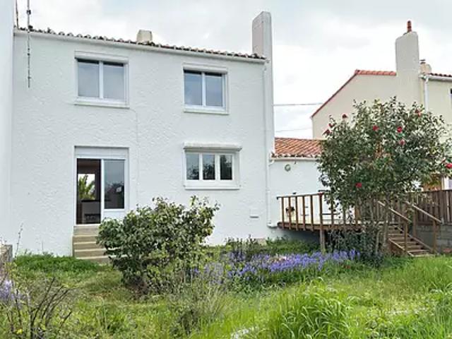Les Sables d'Olonne 85100 Achat / Vente maison 4 pièces t4 au dernier étage