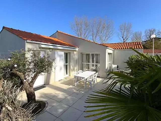 Les Sables d'Olonne 85180 Achat / Vente maison 3 pièces t3 au dernier étage
