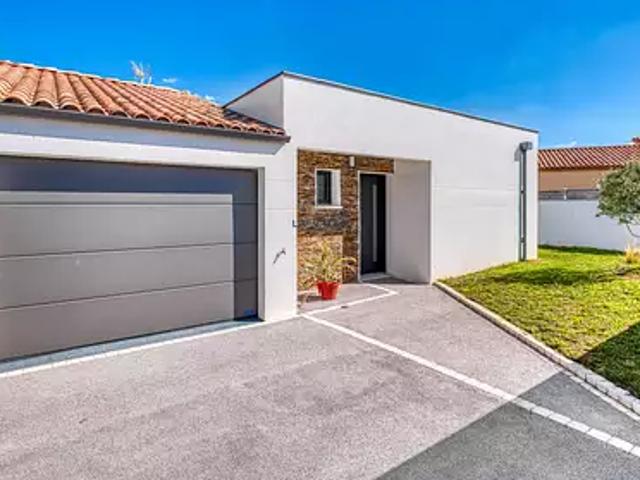 Les Sables d'Olonne 85180 Achat / Vente maison 6 pièces t6 piscine