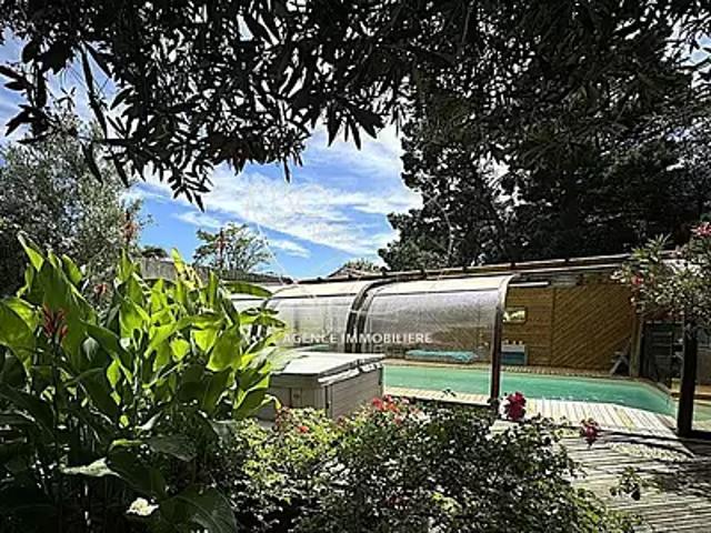 Les Sables d'Olonne 85180 Achat / Vente maison 7 pièces t7 piscine terrasse
