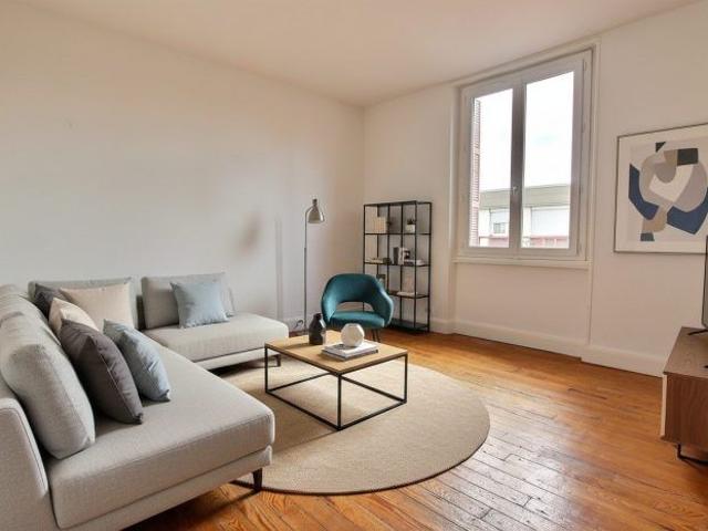 LES SALINS APPARTEMENT T3 AVEC CAVE