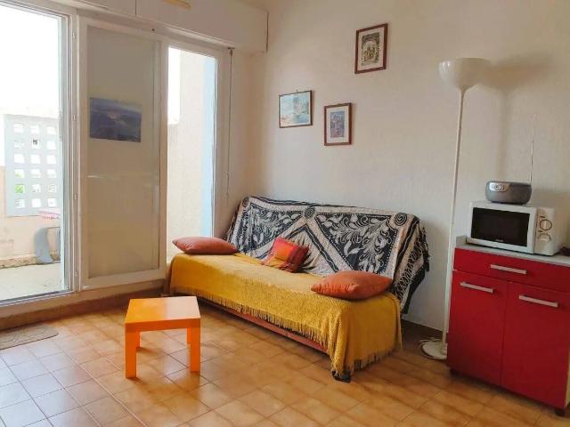 LES SALINS STUDIO ET PARKING