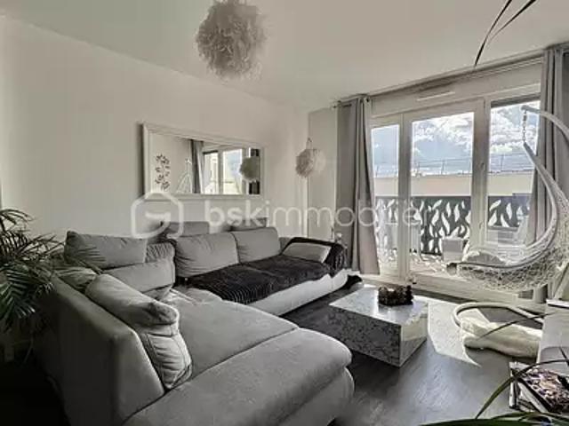 Les Pavillons sous Bois 93320 Achat / Vente appartement 3 pièces t3 balcon