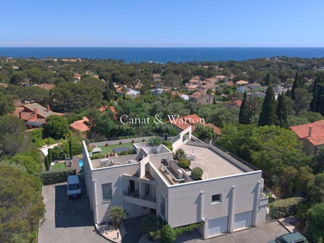 Les Plaines Dernier Etage Avec Vue Mer 96m² Saint Raphaël