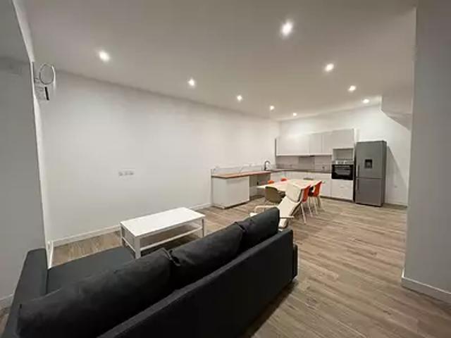 Les Roches de Condrieu 38370 Location appartement 4 pièces t4 au dernier étage