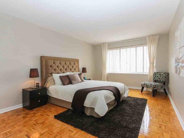 Les Tours Lakeshore 1 Bedroom Apartment for Rent at 30 Ch Du Bord Du Lac Lakeshore, Pointe Claire, QC H9S 4H2 Lakeside