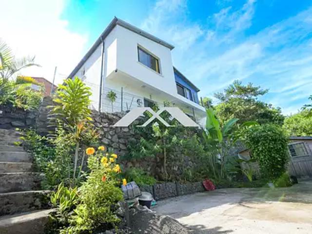 Les Trois Bassins 97426 Achat / Vente maison 4 pièces t4 parking