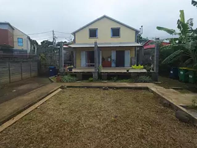 Les Trois Bassins 97426 Achat / Vente maison 6 pièces t6 terrasse