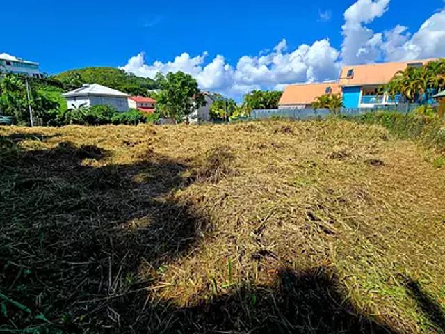 Les Trois Ilets 97229 Achat / Vente terrain parking