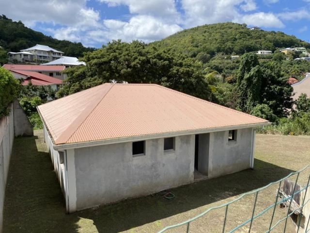 Les Trois Ilets / Anse à l 'Ane: Villa T4 en cours de construction