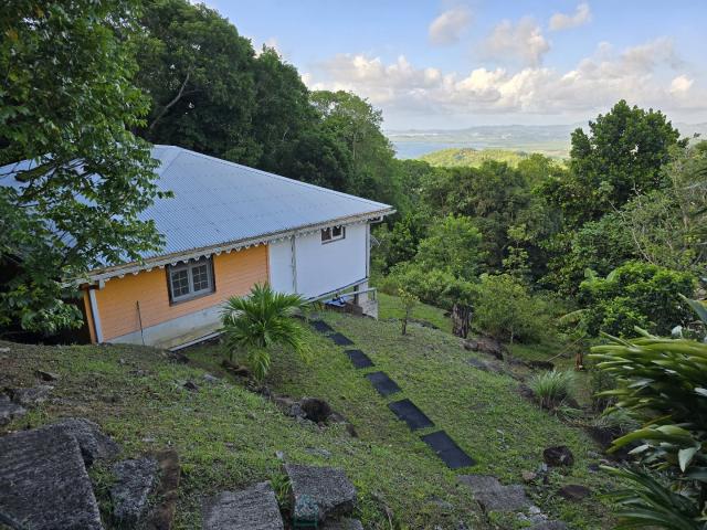 Les Trois Îlets Vente Maison 97