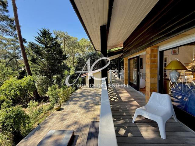 Villa environnement calme, au Canon