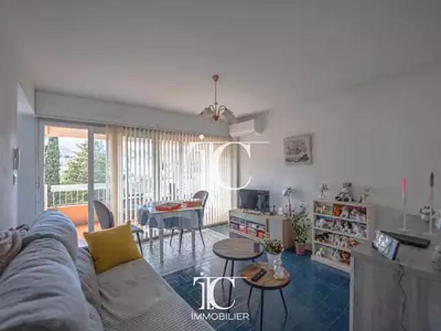 Les Vans 07140 Achat / Vente appartement 3 pièces t3 terrasse