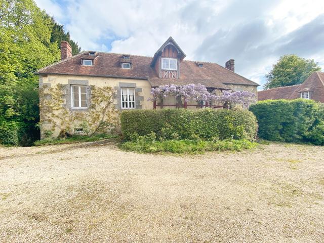 LES YVETEAUX DEPENDANCE A LOUER AU CHATEAU D'OSTIEUX