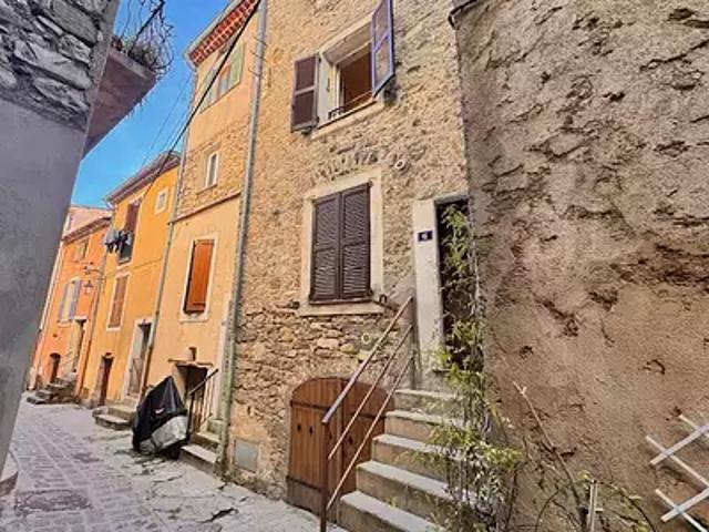 L'Escarène 06440 Achat / Vente appartement 3 pièces t3