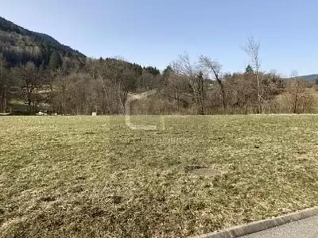 Lescheraines 73340 Achat / Vente terrain au dernier étage