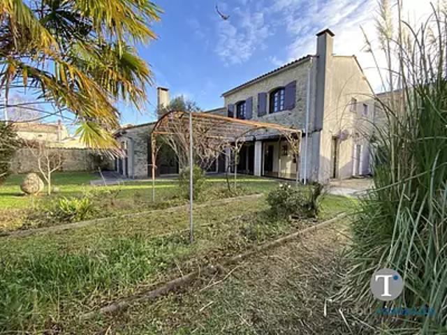 Lesparre Médoc 33340 Achat / Vente maison 7 pièces t7 terrasse