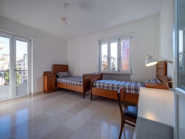 Letti in affitto, appartamento con 2 camere da letto, Corsica, Milano