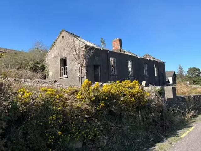 Lettir National School, Letter West, Glenbeigh, Co. Kerry, V93.