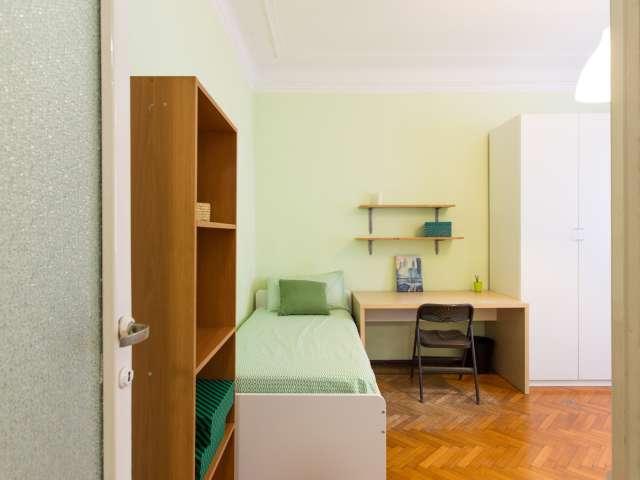 Letto in affitto in camera in appartamento a Città Studi, Milano