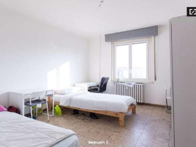 Letto in affitto in dolce stanza condivisa in appartamento, Villapizzone
