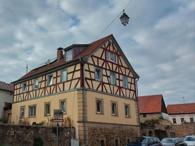 Letzte Chance! Älteres Einfamilienhaus ohne Maklercourtage