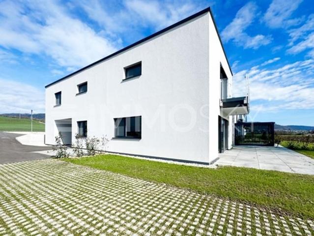 Letzte Charge verfügbar! Neue Villa