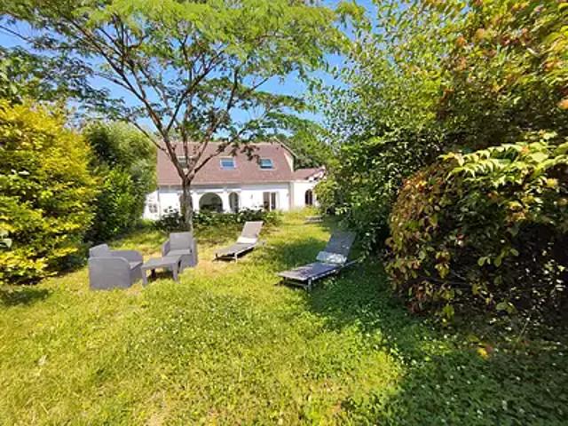 L'Etang la Ville 78620 Achat / Vente maison 6 pièces t6 au dernier étage terrasse