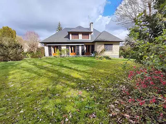L'Etang la Ville 78620 Achat / Vente maison 8 pièces t8 au dernier étage terrasse