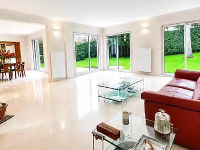 L'Etang la Ville 78620 Achat / Vente maison 9 pièces t9 au dernier étage terrasse