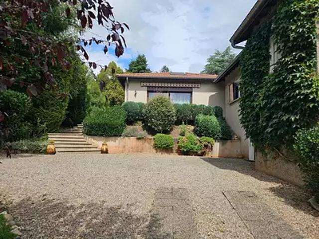 L'Etrat 42580 Achat / Vente maison 7 pièces t7 jardin terrasse