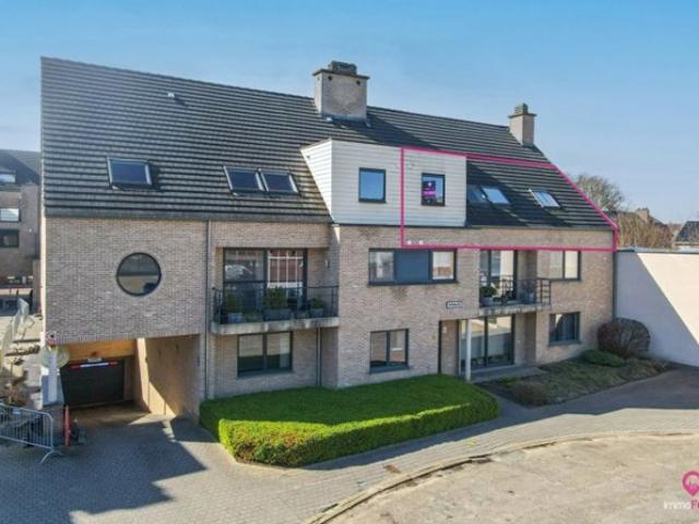 Leuk appartement met 2 slpk en terras in doodlopende straat!