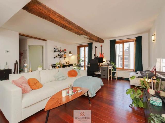 Leuk 1 slpk appartement op één van de mooiste plaatsjes van Gent!