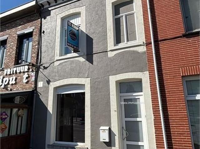 LEUKE STADSWONING MET 3 SLAAPKAMERS