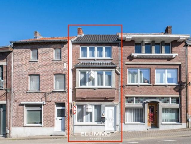 Leuke stadswoning met 3 slpks en terras!