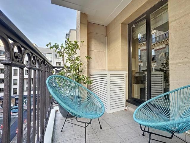 LEVALLOIS PERRET / NEUILLY: BEAU 6 P + BALCONS + 2 PARKINGS