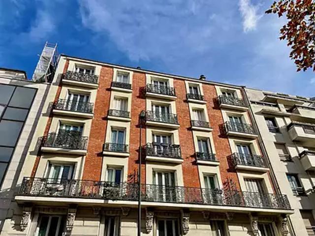 Levallois Perret 92300 Achat / Vente appartement 3 pièces t3 au dernier étage