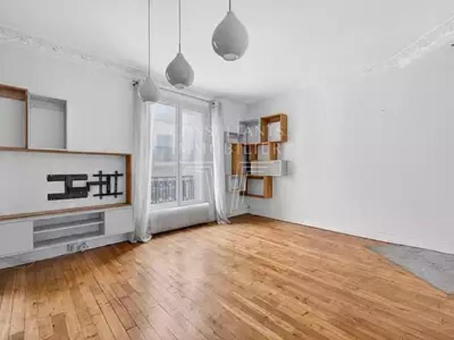 Levallois Perret 92300 Achat / Vente appartement 3 pièces t3 au dernier étage
