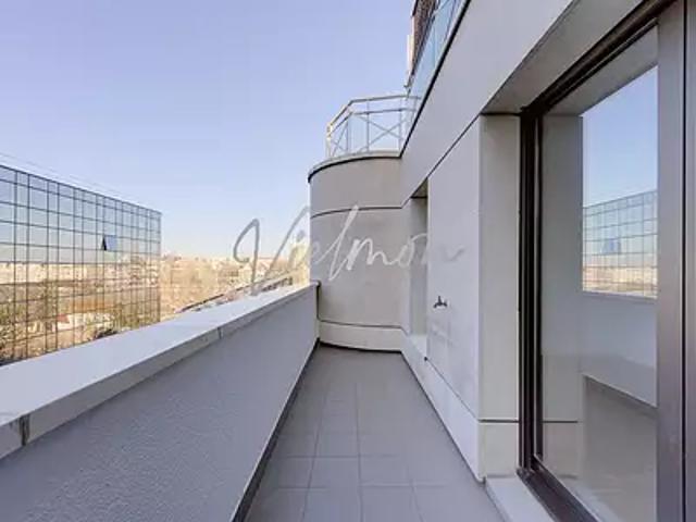 Levallois Perret 92300 Achat / Vente appartement 4 pièces t4 au dernier étage terrasse