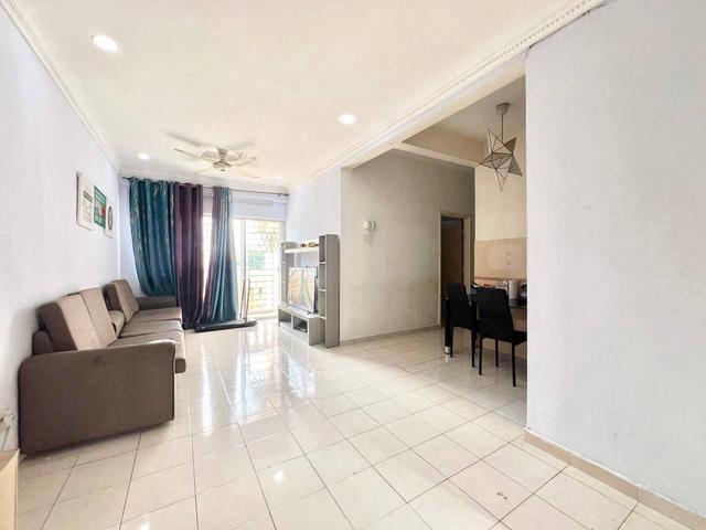 LEVEL3 Apartment Danaumas Seksyen 7 Shah Alam