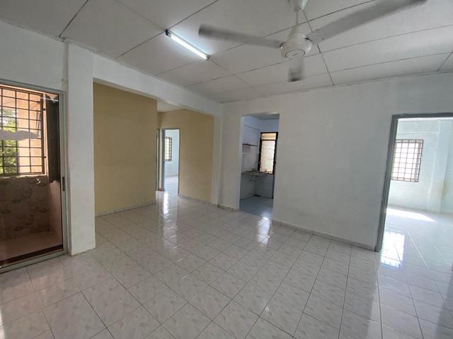 LEVEL 4 Apartments Sri Intan Bandar Sri Alam Masai Below Market