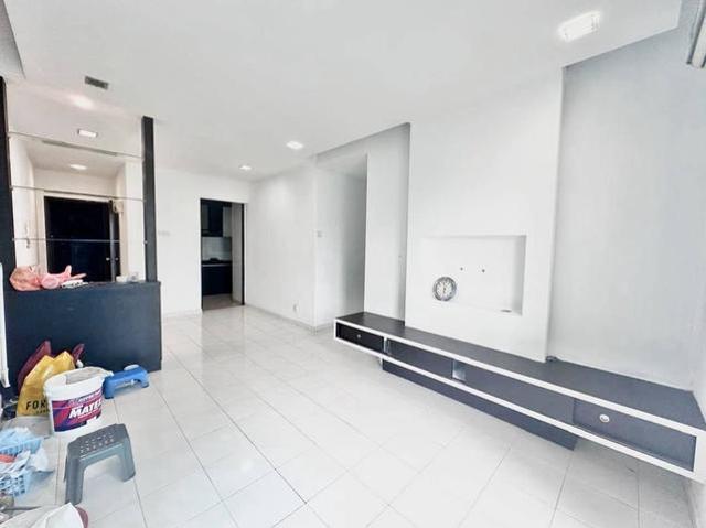 Level 4 playground view unit for sale Impian Senibong Apartment