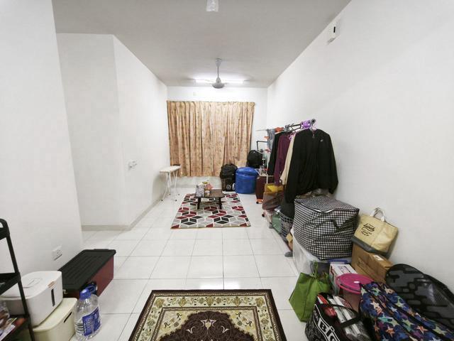 LEVEL 8NON BUMI LOT800sqft Apartment Harmoni 1 Putra Height