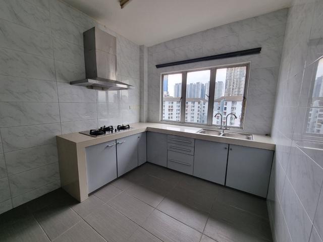 LEVEL 12 WITH LIFT Apartment Teratai Mewah Jalan Langkawi KL