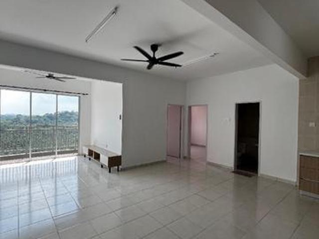 Level 14 Blok B Adelia 4 Bangi Avenue