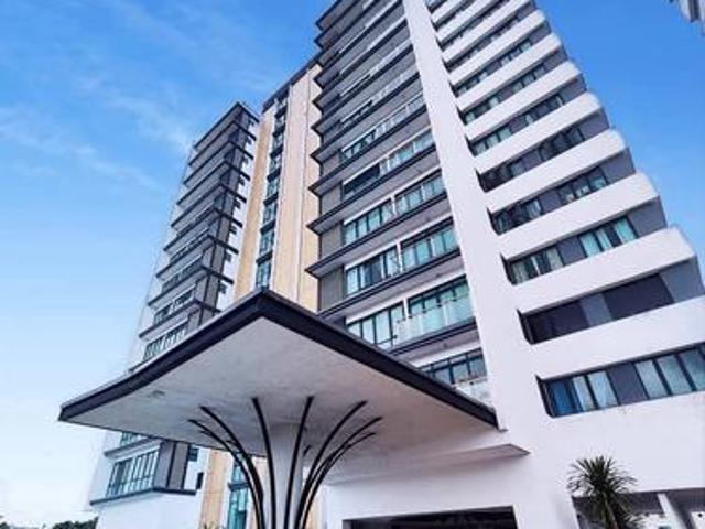 Level 16 Royal Richmond RR Gold Condo in Kuching for Sale