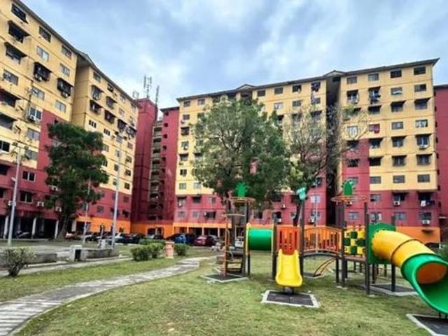 LEVEL 1 Apartment Pendamar B PORT KLANG