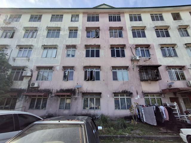 Level 1 Apartment Siantan Taman Putra Perdana Puchong Renovated