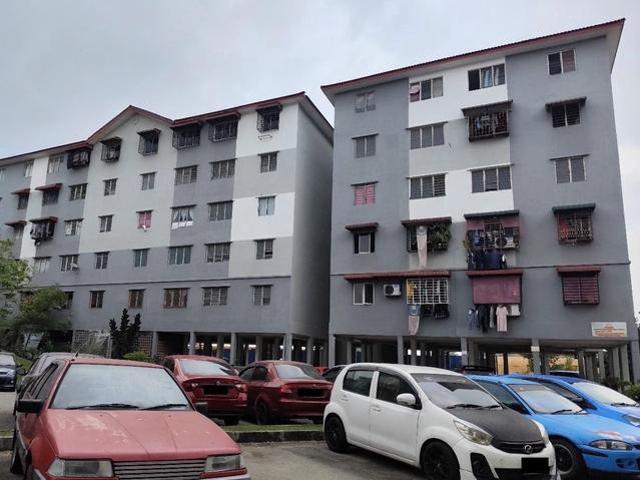 Level 1 Block H FlatTeratai Bukit Beruntung Near SK Taman Bunga Raya 2